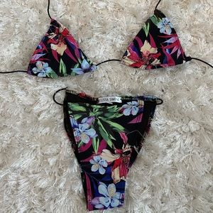 Melissa Simone Bikini